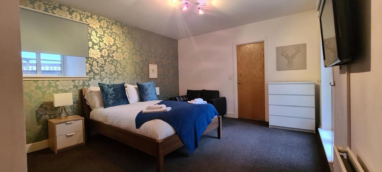 Pass The Keys Spacious 3Beds Flat Near City Centre - Free Parking Edinburg Exteriör bild